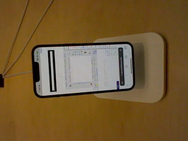 File:Owot apple store 1.webp